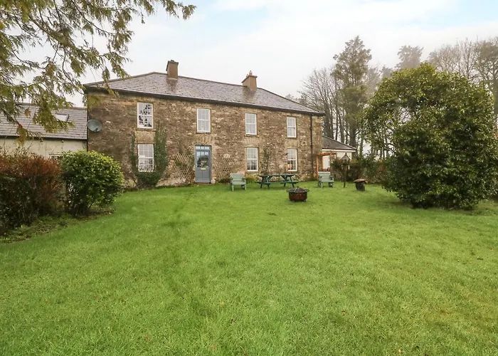 בית נופש Ballintlea *